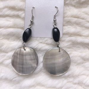 Dangling shell earrings